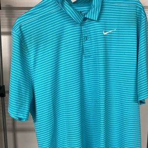 XL Nike dry fit short sleeve golf shirt